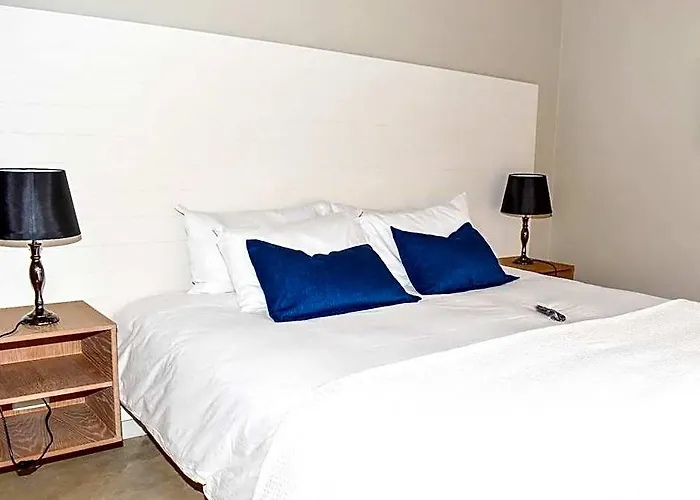 Amabwe Guesthouse
